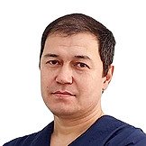 Врач Ачилов Умид Тайирович