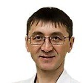 Врач Алимов Наиль Меулетович