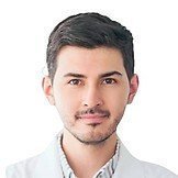 Врач Файзуллин Илизар Рашитович