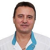 Врач Ягодин Ленар Робертович