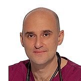 Врач Малявин Антон Иванович