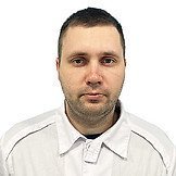 Врач Вечканов Валентин Андреевич