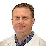 Врач Захаров Сергей Петрович